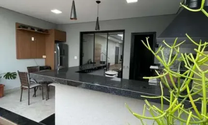 Casa Condomínio Milano, 03 suítes sendo uma com closet, cozinha e área gourmet com planejados, piscina, sala dois ambientes, Indaiatuba SP
