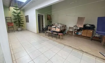Jardim Regina Casa terrea 3 dormitórios, salas, cozinha, edícula, área gourmet, com churrasqueira