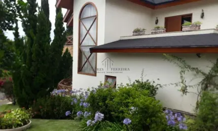 Casa condomínio Vl Paradiso 4 suítes, master com hidro, com piscina, vista para por do sol, espaço gourmet, churrasqueira, cozinha com planejados