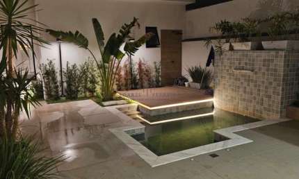 Imperdível! Casa em condomínio à venda em Indaiatuba-SP, Jardim Laguna. 3 quartos, 3 suítes, 2 salas, 5 banheiros, 4 vagas, 190m².