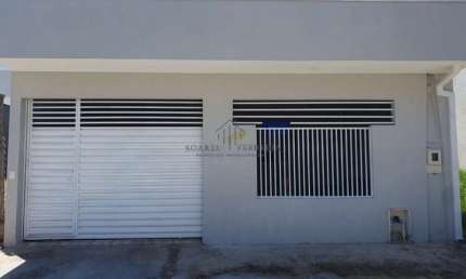 Imperdível oportunidade de adquirir uma casa no Parque Residencial Sabiás, Indaiatuba-SP: 2 quartos, 1 suíte, 2 banheiros, 2 vagas de garagem e 113m² de área!