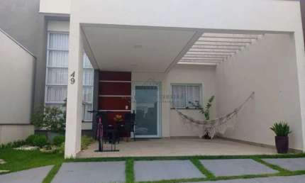 Casa em Condomínio à Venda em Indaiatuba-SP - Jardins do Império: 3 quartos, 1 suíte, 2 salas, 2 banheiros, 2 vagas, 105m²!