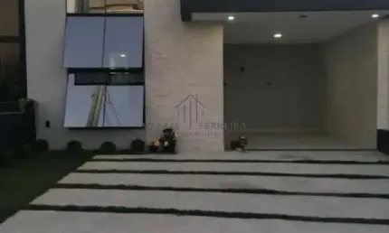 Casa em Condomínio de Luxo em Indaiatuba-SP, Bairro Jardim Toscana: 3 Quartos, 1 Suíte, 2 Salas, 2 Banheiros, 3 Vagas, 189m².