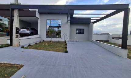 Casa em Condomínio de Luxo em Indaiatuba-SP: 3 Quartos, 2 Suítes, 2 Salas e 159m² de Área Privativa no Jardim Mantova