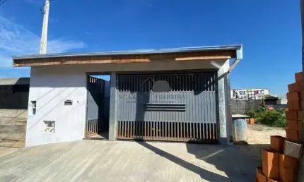 Casa à venda em Indaiatuba-SP, Parque Residencial Sabiás: 3 quartos, 1 suíte, 1 sala, 2 vagas, 110m². Imperdível!
