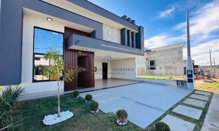 Oportunidade única! Casa em condomínio à venda em Indaiatuba-SP, 3 suítes, 2 salas, 4 vagas de garagem, 205m² no Park Gran Reserve.