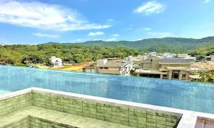 Casa com 4 quartos à venda no Ariribá, Balneário Camboriú 