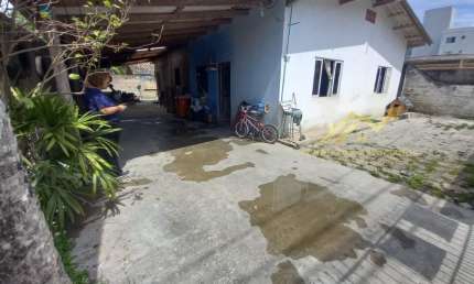 Casa com 2 quartos à venda na Rua Brigido Antonio Felippe, Cedro, Camboriú