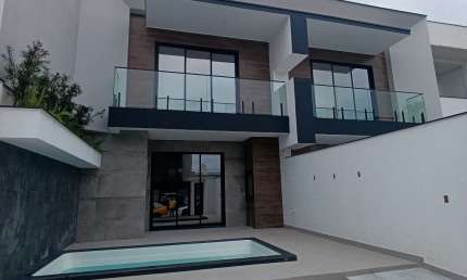 Casa com 3 quartos à venda na Rua Santo Agostinho, 2, Rio Pequeno, Camboriú