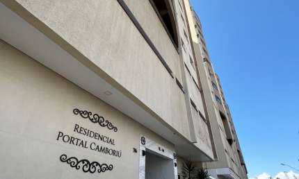 EXCELENTE APARTAMENTE NO BAIRRO TABULEIRO SO 615 MIL!!!