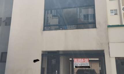 Casa com 3 quartos à venda na Rua 1910, Centro, Balneário Camboriú
