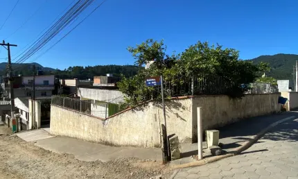 Casa com 2 quartos à venda na Rua Maria Stolfi da Silva, 2, Lídia Duarte, Camboriú