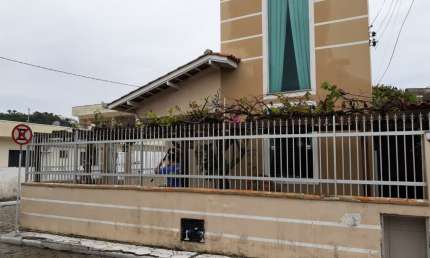 Casa com 2 quartos à venda na Rua Alagoas, 248, Estados, Balneário Camboriú
