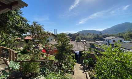 Casa maravilhosa em bairro ótimo de Balneário Camboriú
