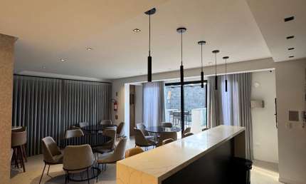 APARTAMENTO NOVO COM MARAVILHOSA ÁREA DE LAZER NO CENTRO DE CAMBORIÚ