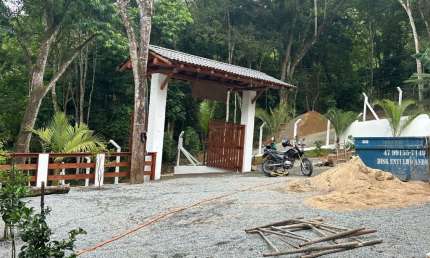 Chácara / sítio com 3 quartos à venda na Rua Osvaldo Minella, Cedro, Camboriú