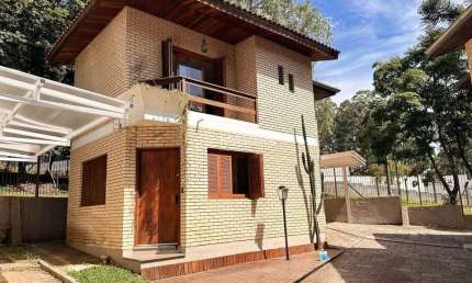 Casa em condomínio fechado com 3 quartos à venda na Rua Clélia Manfro, 1847, Petrópolis, Caxias do Sul por R$ 490.000