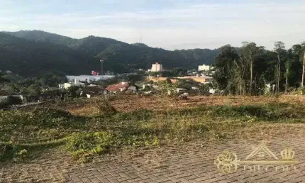 Terreno à venda no Guarani, Brusque 