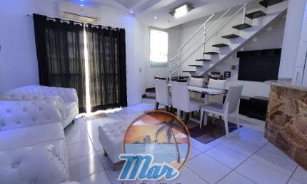 Casa de condomínio com 02 suites apenas 200 m da praia a venda