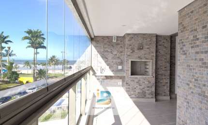 Lindo apartamento com 3 quartos  sendo( 1 suite+ 1 suite americana)com vista para o mar em empreendimento frente ao mar.
