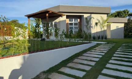 Casa Nova à Venda no Condomínio Parque do Jacuípe - Barra do Jacuípe