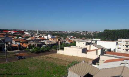 Apartamento para Venda em Uberlândia, Jardim Brasília, 2 dormitórios, 1 suíte, 2 banheiros, 1 vaga