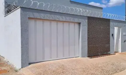 Casa para Venda em Uberlândia, Quintas Alto Umuarama, 3 dormitórios, 3 suítes, 4 banheiros, 4 vagas