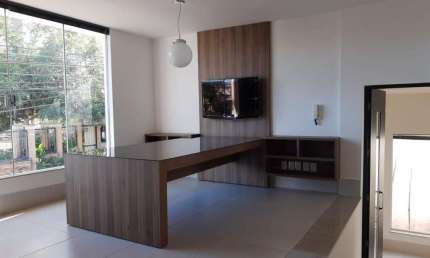 Casa para Venda em Uberlândia, Fundinho, 3 dormitórios, 1 suíte, 5 banheiros, 2 vagas