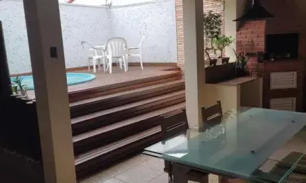 Casa para Venda em Uberlândia, Vigilato Pereira, 3 dormitórios, 1 suíte, 3 banheiros, 3 vagas