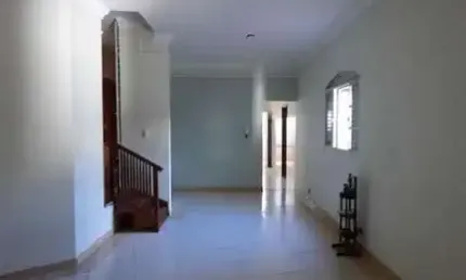 Casa para Venda em Uberlândia, Fundinho, 3 dormitórios, 1 suíte, 2 banheiros, 3 vagas