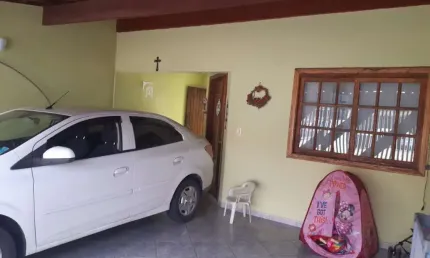 Casa no Jd Umuarama com 2 dormitórios (1 suíte) a venda em Indaiatuba