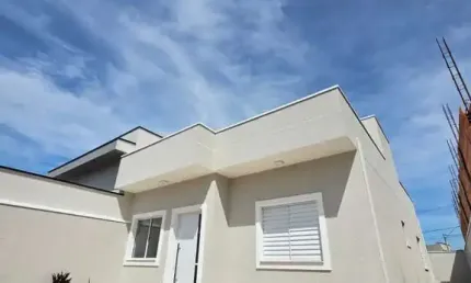 Casa à venda em Indaiatuba-SP, Jardim Casablanca: 2 quartos, 1 sala, 2 vagas, 60m² de área. Confira já!