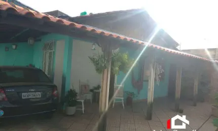 Casa plana- lote 450 mts,3 quartos 4 vagas, bairro Vila Clóris