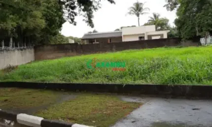 Terreno plano na melhor localização dentro do condomínio santa rosa em itatiba