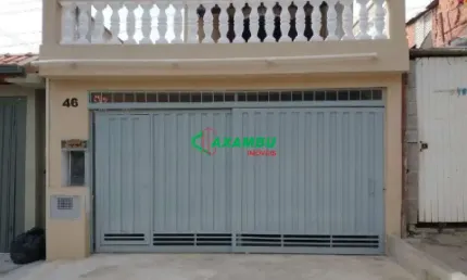 Casa com 4 quartos na Vila Nova Jundiainópolis, Jundiaí-SP: 2 banheiros, sala, e garagem.