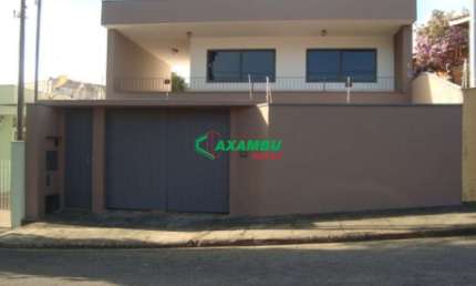 Imperdível oportunidade: Casa à venda em Jundiaí-SP, Jardim Pacaembu - 3 quartos, 1 suíte, 2 salas, 3 banheiros, 7 vagas de garagem, 391m².