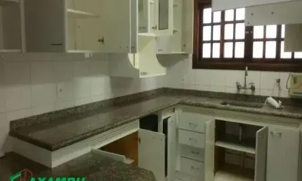 Casa com 3 quartos à venda na vila galvão, jundiaí  por r$ 820.000