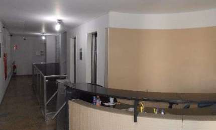 Sala comercial com 5 salas para alugar no Centro, Jundiaí  por R$ 100.000