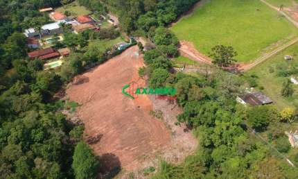Vende terreno com ótima localização no bairro Jundiai Mirim, com 13.766 m².