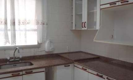 Apartamento para locação em Jundiaí-SP, Jardim Pacaembu: 2 quartos, 2 salas, 1 banheiro, 1 vaga, 54m². Venha conferir!