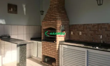 Imperdível oportunidade de adquirir uma casa de 3 quartos com suíte e 5 vagas de garagem em jundiaí-sp, bairro caxambu!