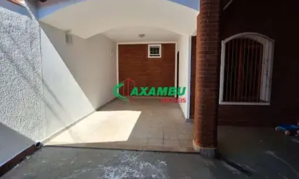 Casa para locação em Jundiaí-SP, Jardim Sagrado Coração de Jesus: 2 quartos, 1 sala, 2 vagas, 202m². Venha conferir!