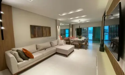 Apartamento finamente mobiliado, Meia Praia, Itapema - SC