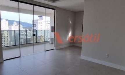 Apartamento com 3 quartos à venda na Rua 236, 400, Meia Praia, Itapema