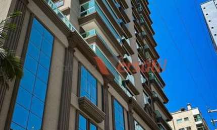 Apartamento mobiliado 03 suites, Meia Praia, Itapema - SC