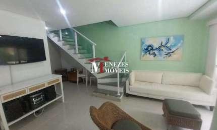 Casa em Villagio a venda em Riviera de São Lourenço - Ref. 2075