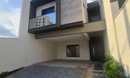 Casa com 3 quartos à venda na Rua Prefeito Aristídes Largura, 305, América, Joinville