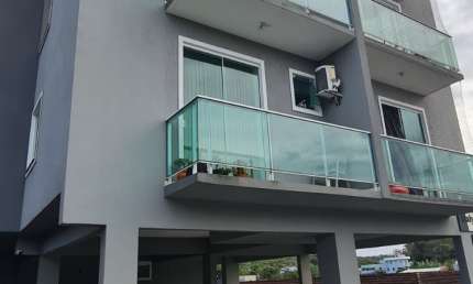 Aluga-se Cobertura Duplex com 02 quartos Joinville.