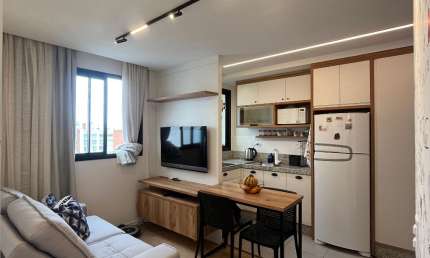 Apartamento com 2 quartos para alugar na Rua Lourenço Pinto, 350, Centro, Curitiba
