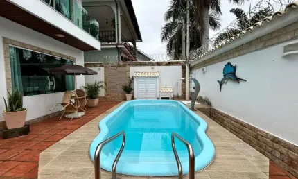 CASA DUPLEX - 280 m² - 04 DORMITÓRIOS - SUITES - PISCINA - HIDROMASSAGEM